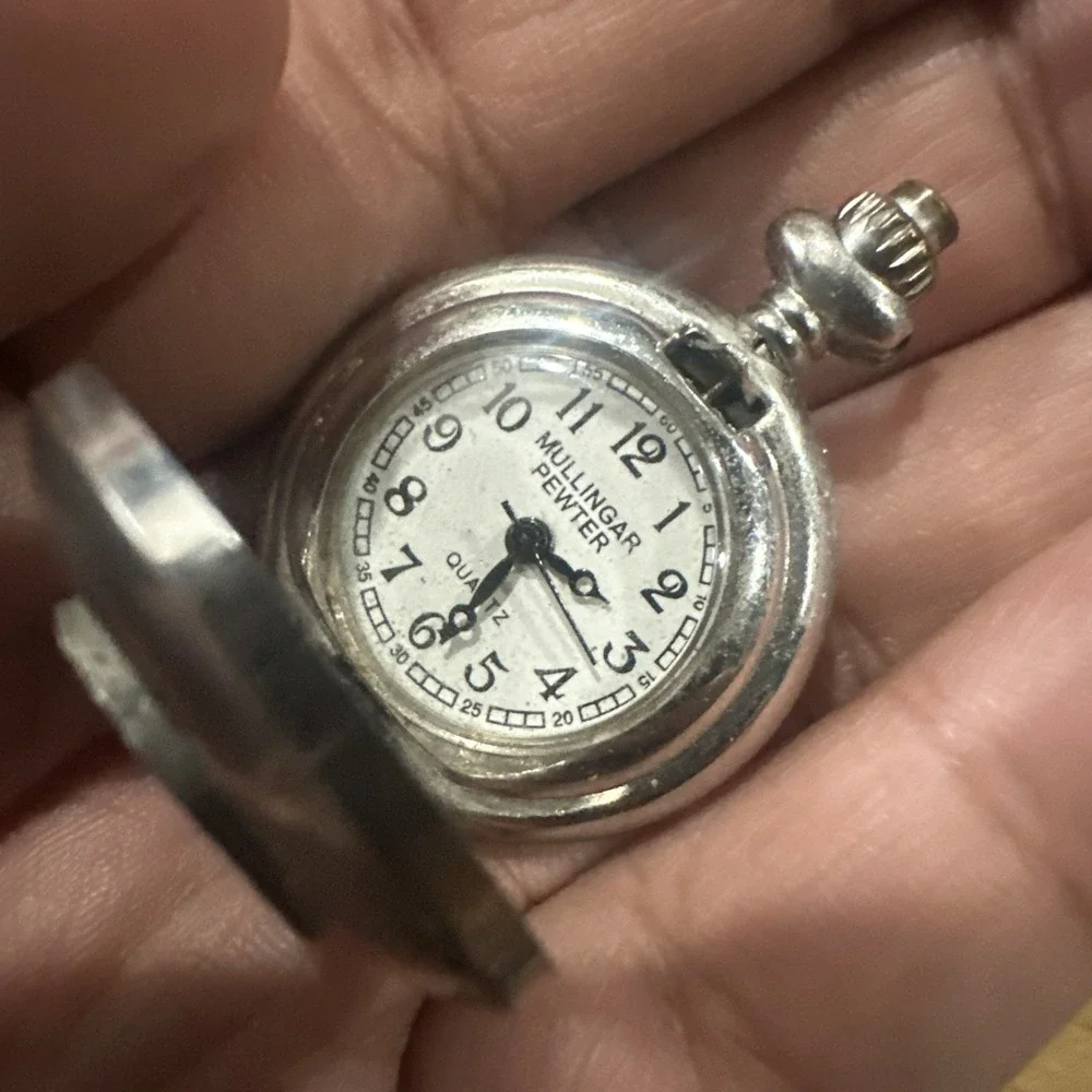 Works Vintage MULLINGAR PEWTER  Silver Tone Quartz Mini Pocket Watch 27mm Runs